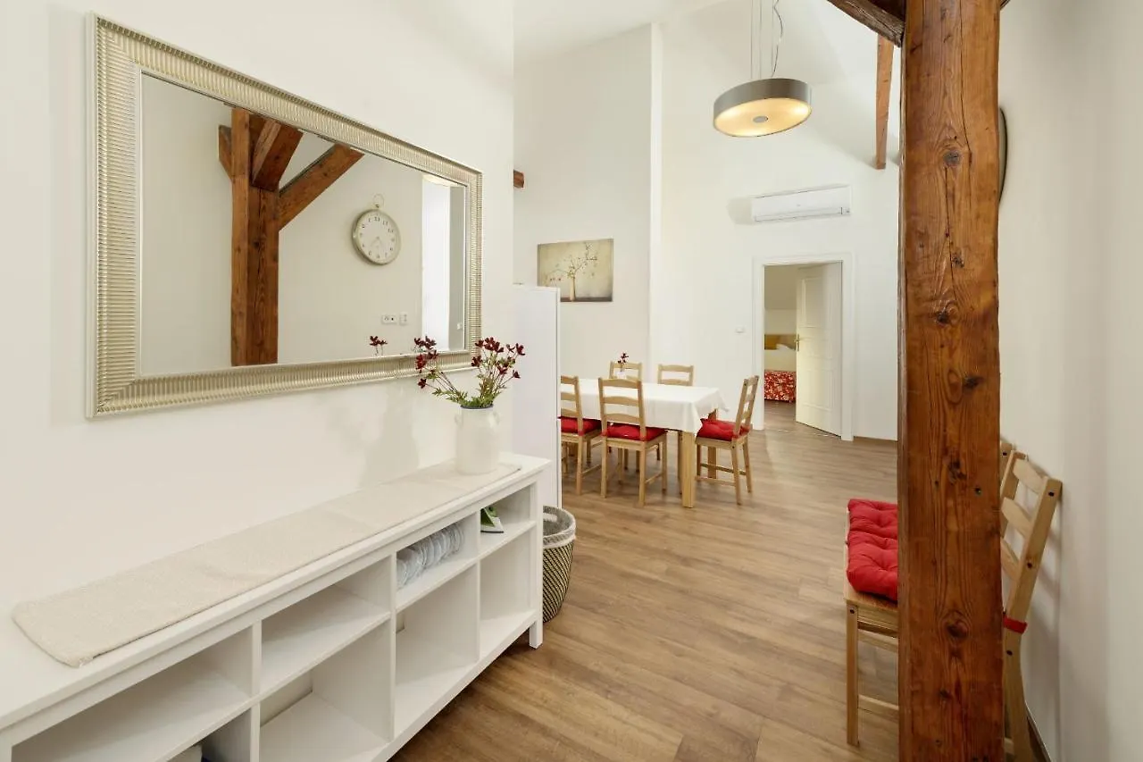 Unesco Prague Apartments