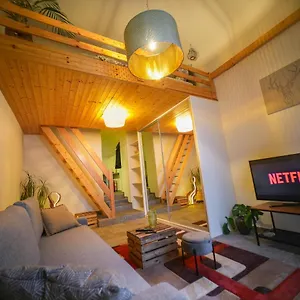 Studio & Family - Masionette 24ノ7 Near By Shopping Center Apartmán